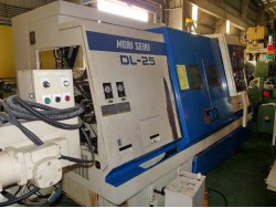 เครื่องกลึง cnc Model: DL25 Moriseiki